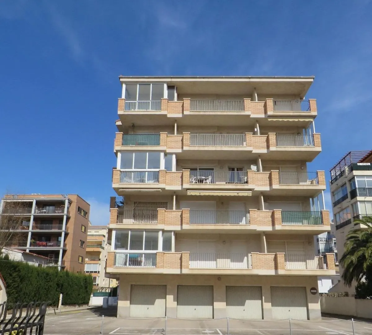 Delta 2º5ª Apartment Roses